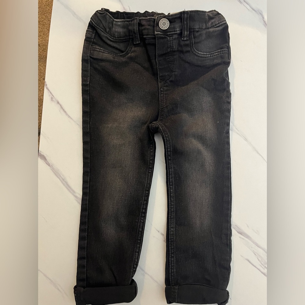 Black toddler H&M jeans!